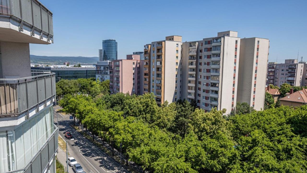 2 Room Apartment With Terrace, New Building, Jegeho Bratislava Exterior foto